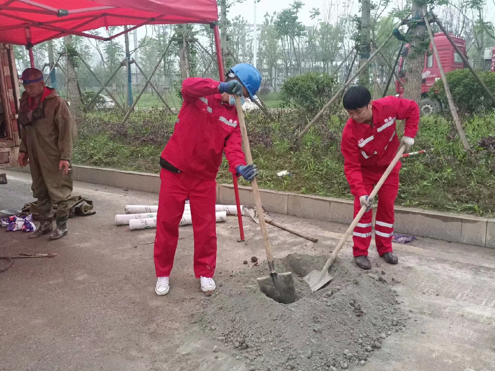 华容管道疏通哪家好】及时进行市政管道清淤